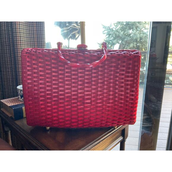 Vintage 1950s Walborg Red Woven Lucite Basket Handbag - Picture 1 of 4